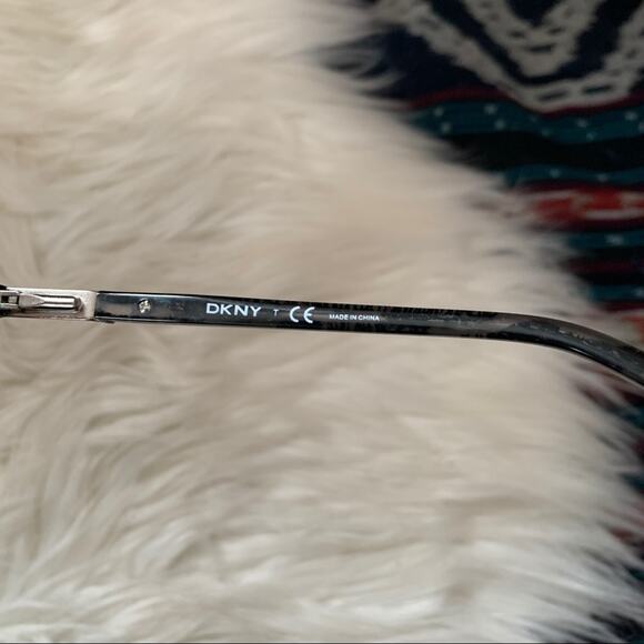 NWT DKNY prescription eyeglasses DY4616 FRAMES ONLY Bayonetta glasses - Picture 5 of 7